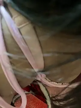 Snapshot of United3 chatting on February 11, 2026, 10:20 am United3 online show from February 11, 2026, 10:20 am