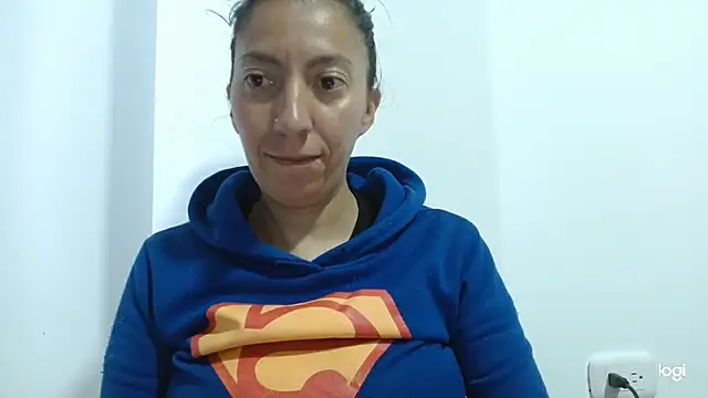 kaybabyhot online show from September 18, 2025, 1:13 pm