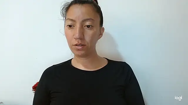 kaybabyhot online show from November 27, 2025, 1:46 pm