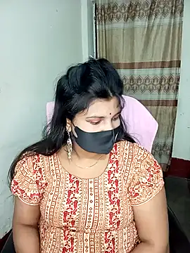 Hot-Angel  online show from February 10, 2025, 6:24 pm