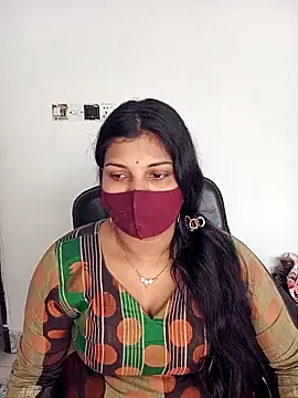 Hot-Angel  online show from November 6, 2025, 4:35 am