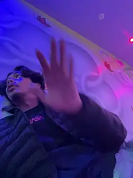 Onlyjishan online show from December 30, 2024, 5:23 pm