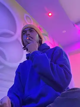 Onlyjishan online show from January 11, 2025, 4:57 pm