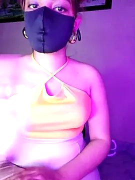 Olivia3 online show from February 17, 2025, 11:09 pm