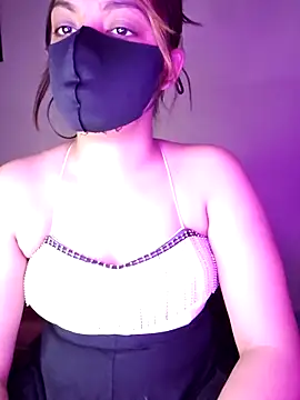 Olivia3 online show from February 21, 2025, 5:53 pm