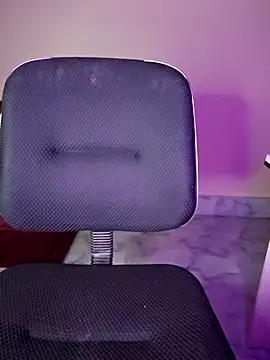 Olivia3 online show from March 1, 2025, 5:38 pm