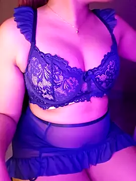 Olivia3 online show from September 21, 2025, 7:26 pm