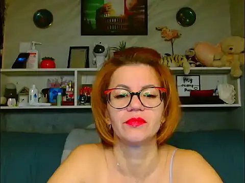 Natali3855 online show from November 30, 2025, 5:44 am