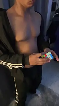 Snapshot of nick__yy chatting on January 9, 2026, 8:10 pm nick yy online show from January 9, 2026, 8:10 pm