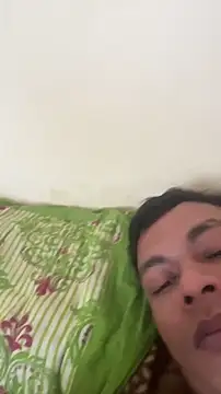 Snapshot of nick__yy chatting on February 21, 2026, 7:20 am nick yy online show from February 21, 2026, 7:20 am