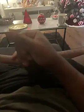 Hueythebbc online show from December 13, 2024, 4:11 am