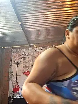 chubby sexy big tits online show from October 28, 2025, 11:25 am