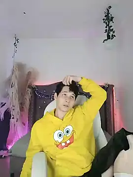 Snapshot of JustinMiller__ chatting on December 20, 2024, 8:38 am JustinMiller online show from December 20, 2024, 8:38 am