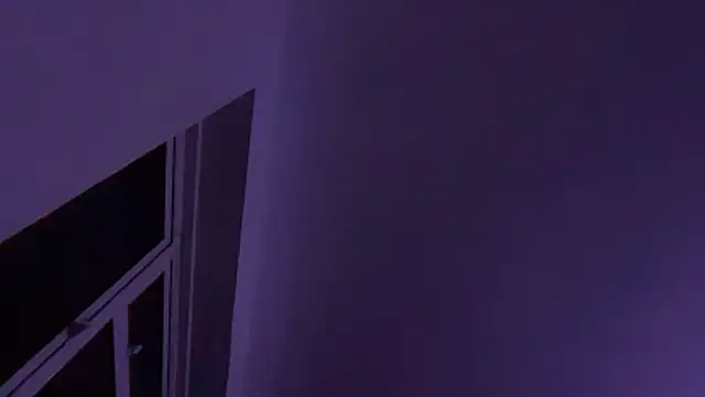 houy111111 online show from November 11, 2025, 8:20 pm