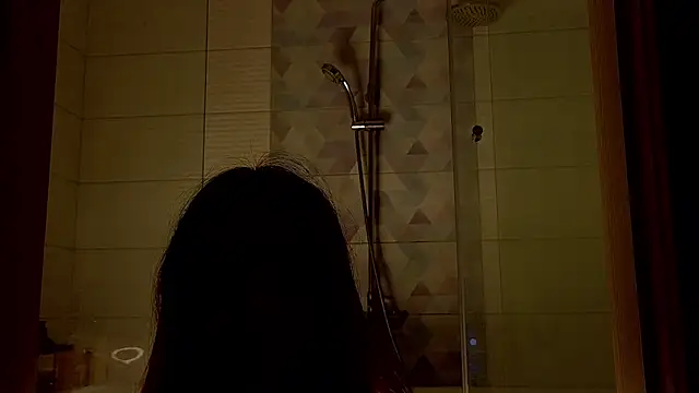 MissFreyaX online show from January 14, 2025, 3:15 pm