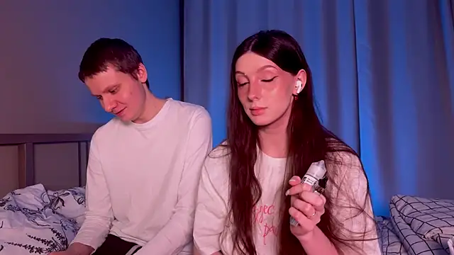 Snapshot of eternal_dream_ chatting on March 21, 2025, 10:06 pm eternal dream  online show from March 21, 2025, 10:06 pm