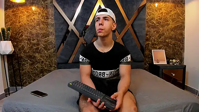 Flynn Riider online show from January 25, 2025, 12:16 pm