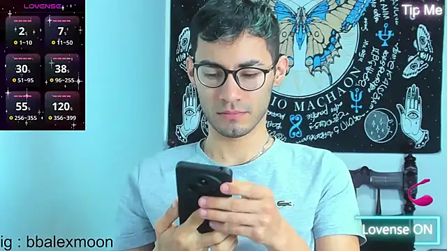 alexdesire online show from March 18, 2025, 3:42 pm