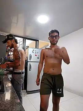 alexdesire online show from October 5, 2025, 5:11 pm