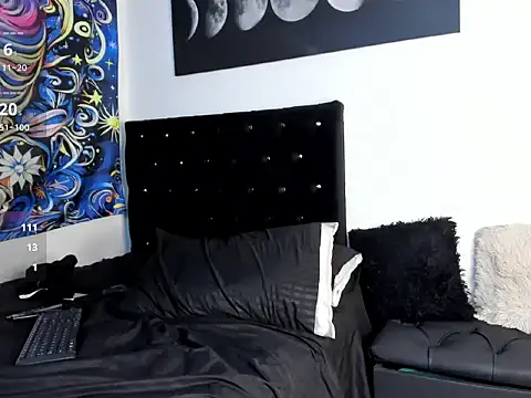 Snapshot of kassandra11_ chatting on December 11, 2024, 9:45 pm kassandra11  online show from December 11, 2024, 9:45 pm