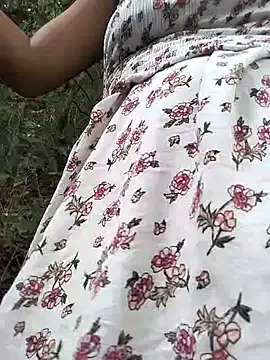 Danna-linyi online show from March 4, 2025, 10:38 pm