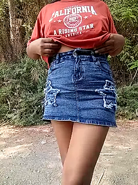 Danna-linyi online show from May 17, 2026, 5:31 pm