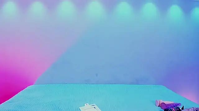  sowy venus  online show from March 7, 2025, 12:45 pm