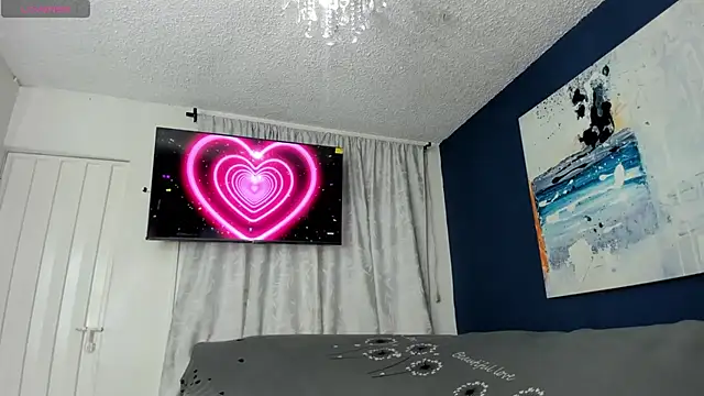  Natassia Dreams online show from January 16, 2026, 9:52 pm