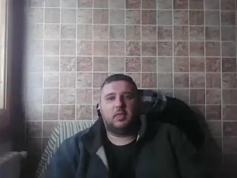  revianzip1 online show from February 26, 2025, 2:46 pm