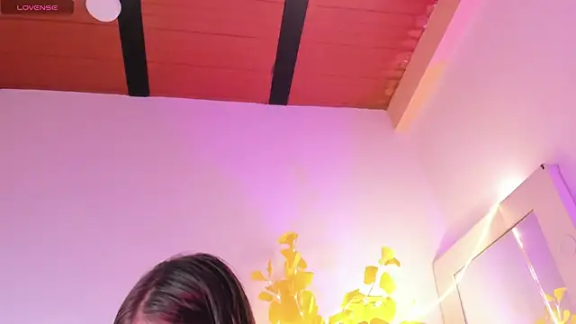 HaleyAmaya online show from June 7, 2026, 12:59 am