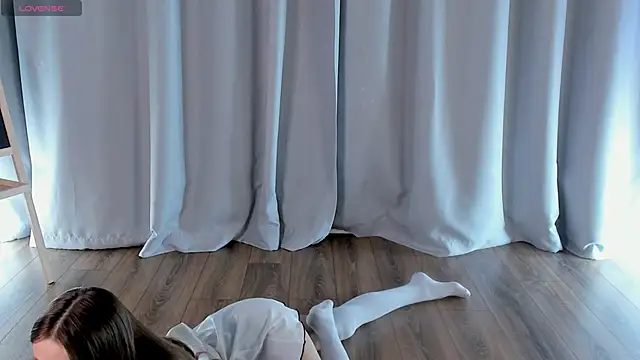 DawnAtwood online show from December 26, 2024, 4:14 pm