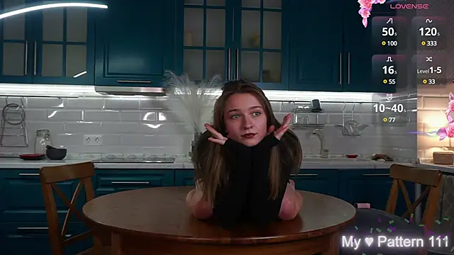 DawnAtwood online show from January 6, 2025, 5:27 pm