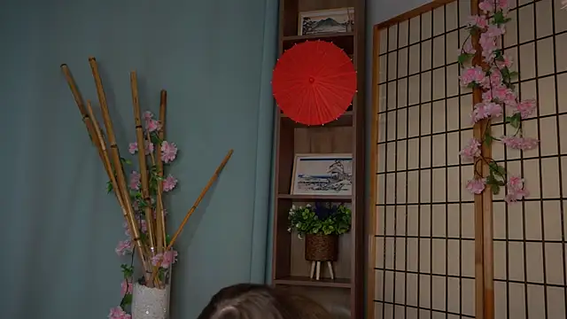 DawnAtwood online show from February 18, 2025, 10:58 pm