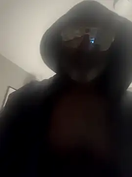 sinnernoir online show from March 18, 2026, 9:34 am