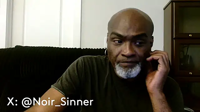 Snapshot of sinnernoir chatting on June 2, 2026, 12:34 am sinnernoir online show from June 2, 2026, 12:34 am