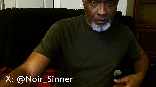 Snapshot of sinnernoir chatting on June 4, 2026, 3:12 am sinnernoir online show from June 4, 2026, 3:12 am