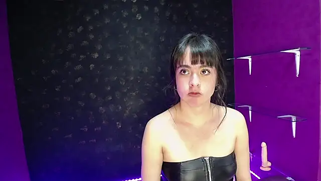 Snapshot of Sadie_Queen chatting on December 26, 2024, 3:10 pm Sadie Queen online show from December 26, 2024, 3:10 pm