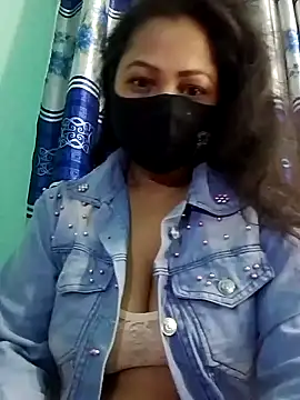 Snapshot of Bithi-Ray chatting on December 15, 2024, 9:20 pm Bithi-Ray online show from December 15, 2024, 9:20 pm