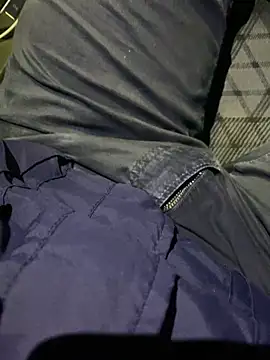 ItalStall online show from November 17, 2025, 4:46 pm