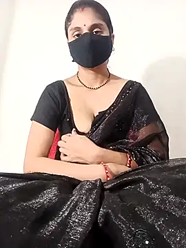 Snapshot of Cute-Aadhvita chatting on March 12, 2025, 10:26 am Cute-Aadhvita online show from March 12, 2025, 10:26 am