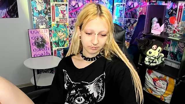 Snapshot of Lexy-Woorhez chatting on March 14, 2025, 10:29 am Lexy-Woorhez online show from March 14, 2025, 10:29 am