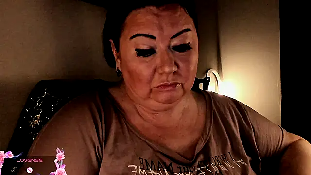 SexxyDreams1 online show from September 15, 2025, 6:13 am