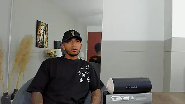 Robin Rief online show from February 1, 2025, 3:52 am