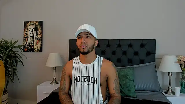 Robin Rief online show from October 11, 2025, 3:28 am