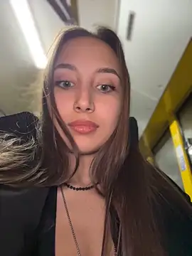 VelvetVixenI online show from November 24, 2025, 7:13 pm