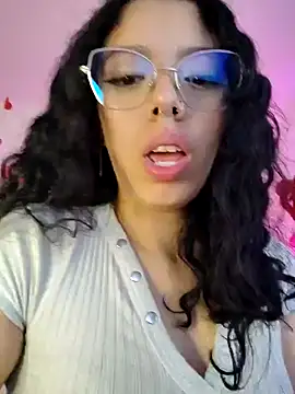 Aurora Brownn online show from February 11, 2025, 4:01 am