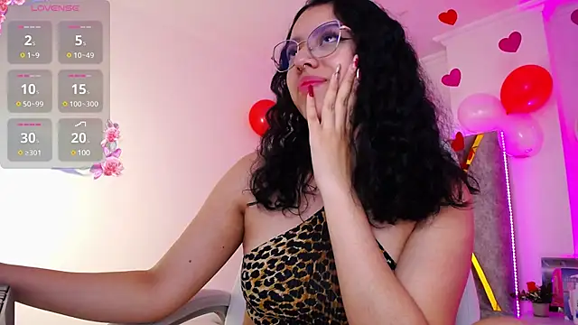 Aurora Brownn online show from February 19, 2025, 7:17 am