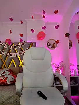 Aurora Brownn online show from February 20, 2025, 10:27 am