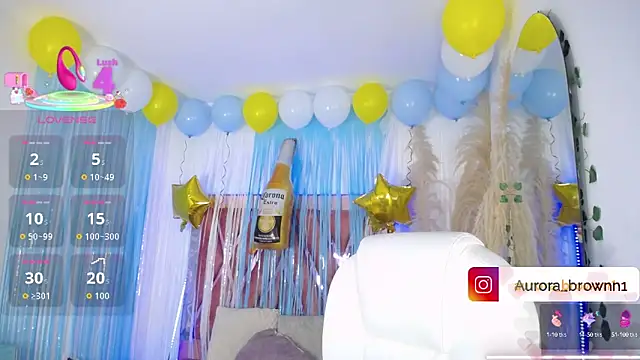 Aurora Brownn online show from September 30, 2025, 4:39 am