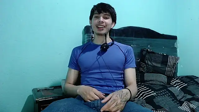 pervertsteens3 online show from September 24, 2025, 5:16 pm